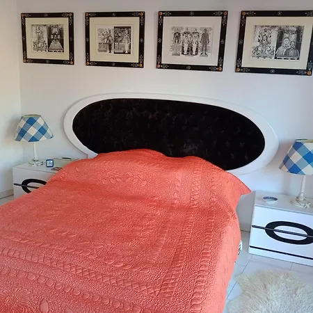 Appartement Au Calme Menton Exterior photo
