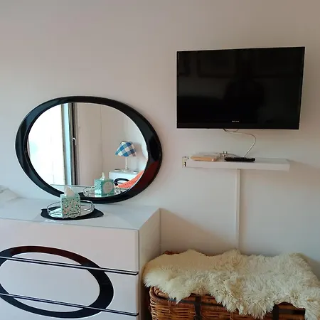 Appartement Au Calme Menton Exterior photo